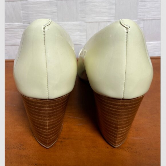 NWOB Cole Haan Patent Leather Off White Cream Peep Toe Wedge Pump Shoe Size 8 - Picture 5 of 9